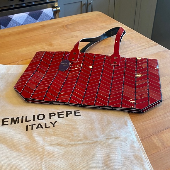 Emilio Pepe Red Chevron Tote Bag - Picture 1 of 3